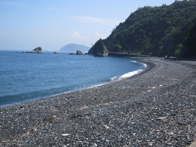黒ヶ浜と姉妹岩.JPG